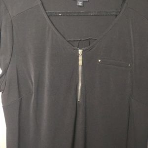 Black and Gold Short Sleeve Zip Top